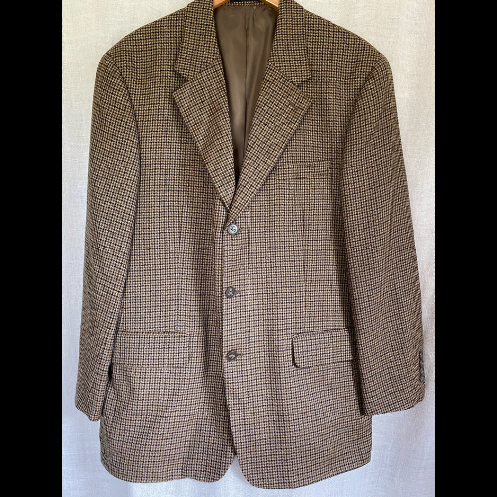 SAVILE ROW TWEED  SUIT JACKET.